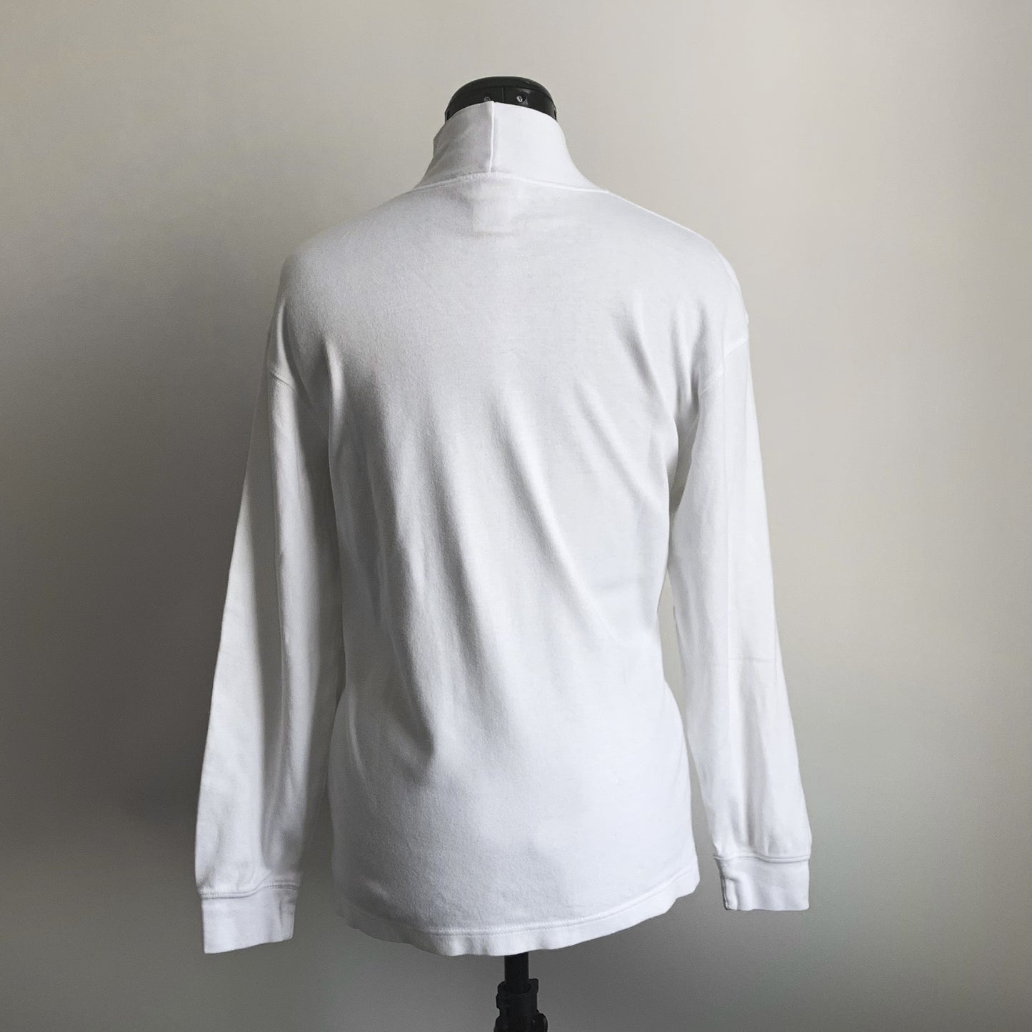 iPod turtleneck (M-L)