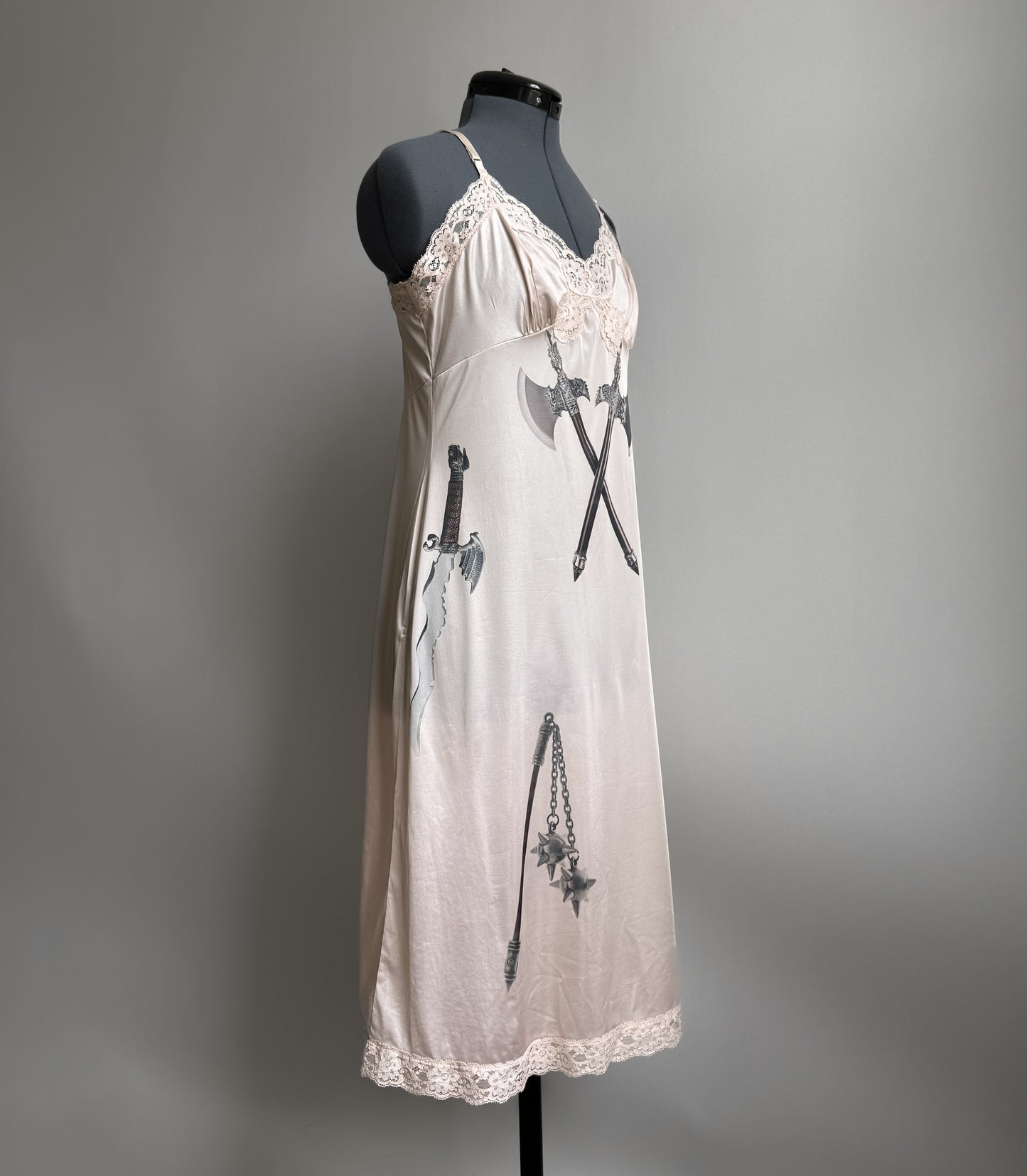 Weapons dress (L)