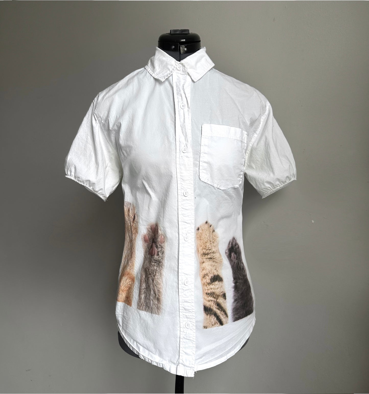 Cat paw blouse (S-M)