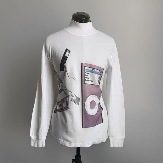 iPod turtleneck (M-L)