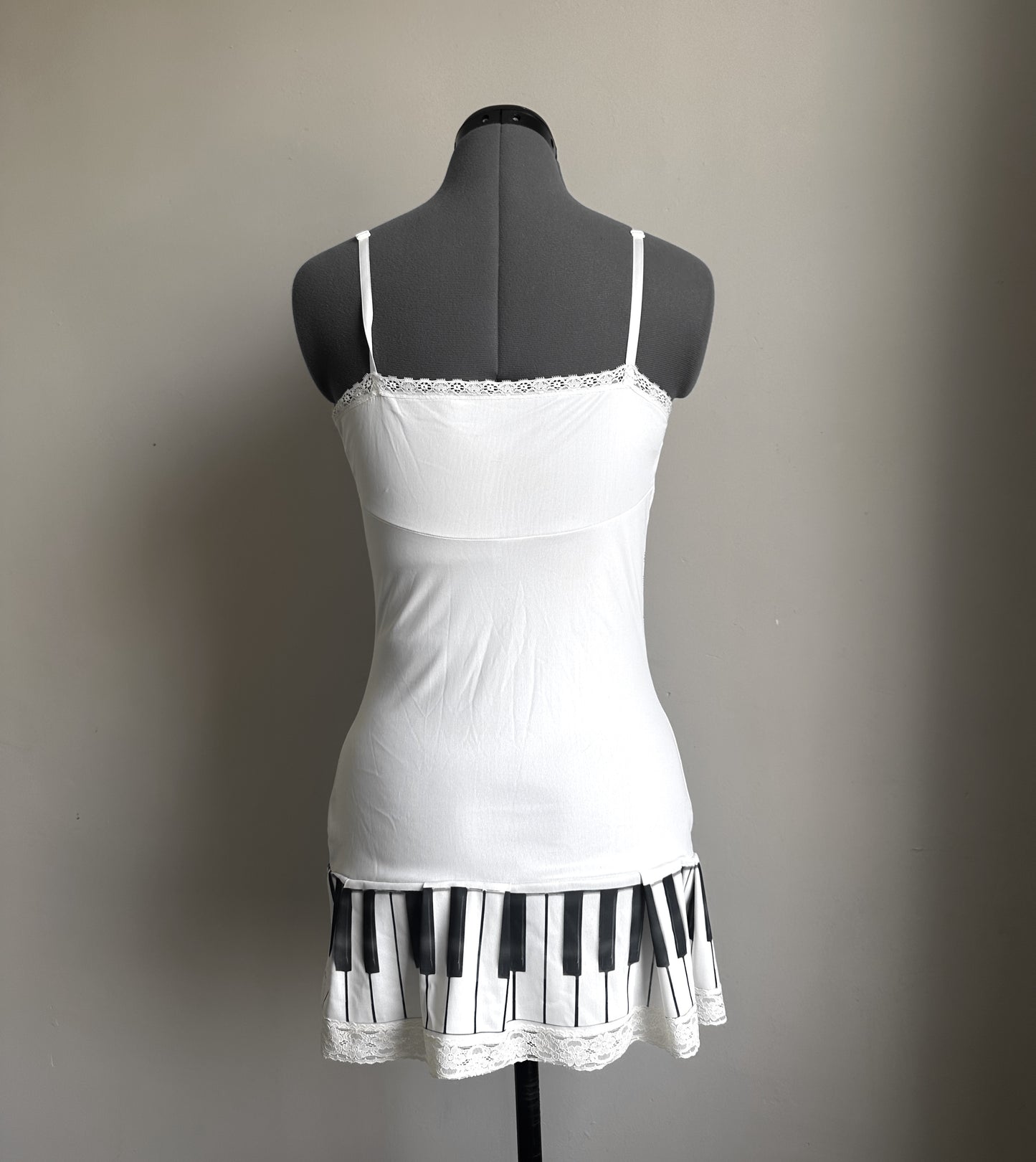 music dress (M-XL)